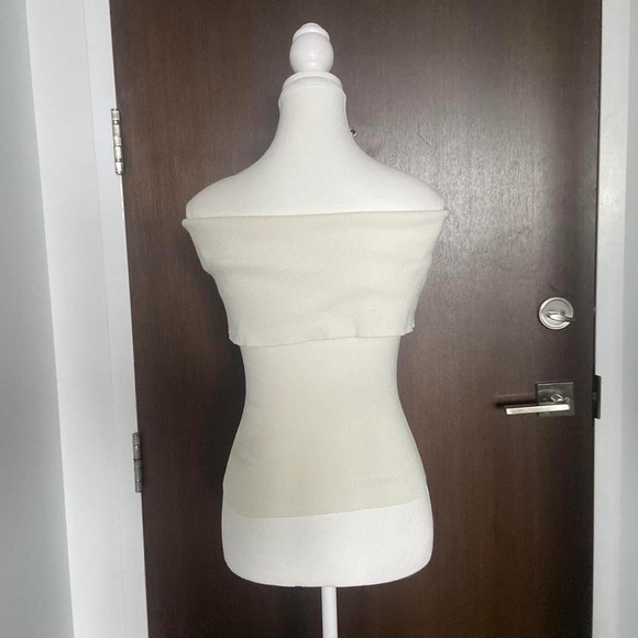 Wilfred Nola shortsleeve off the shoulder sweater - Picture 2 of 7